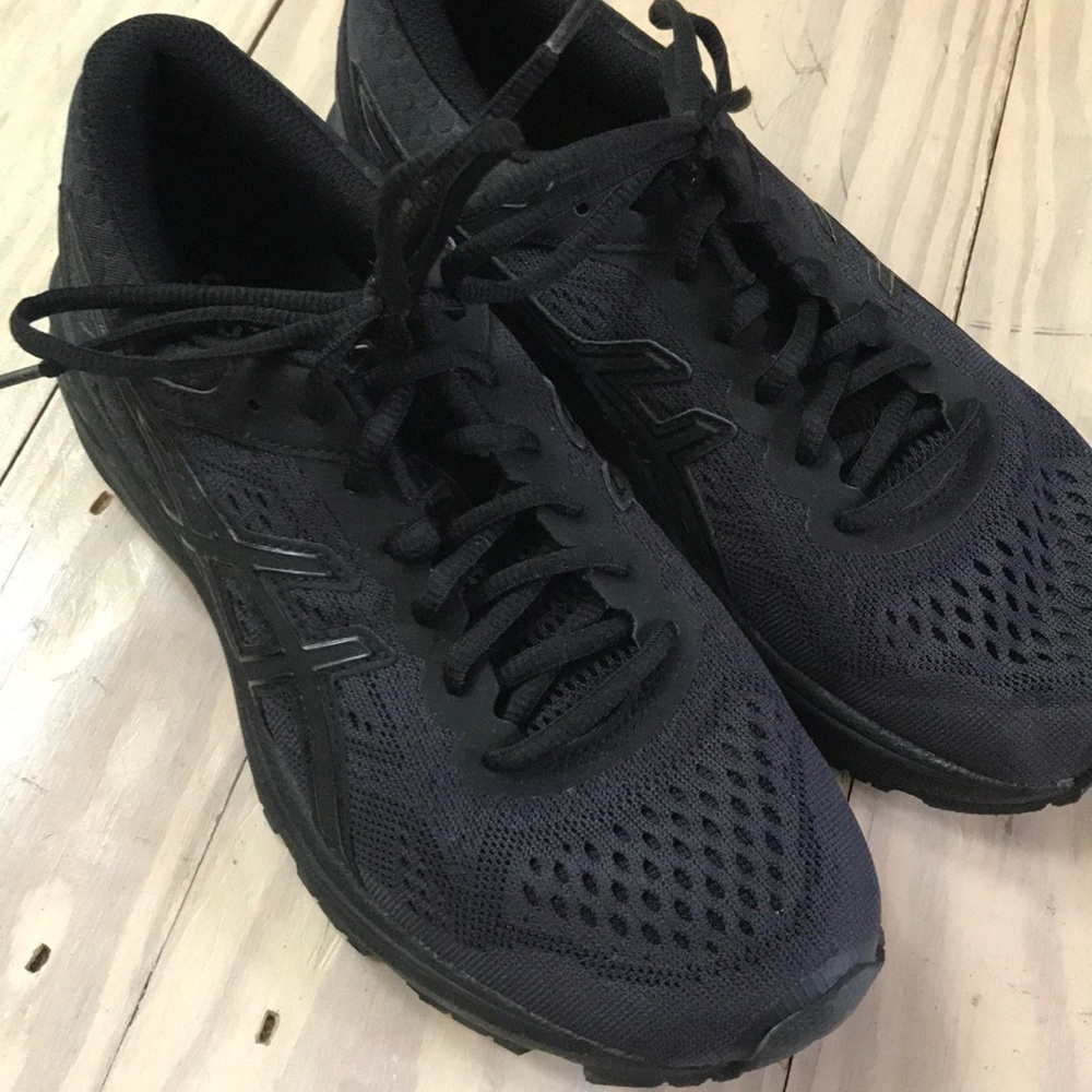 ASICS GT-1000 6 Women’s Running Shoes Sz. 8.5